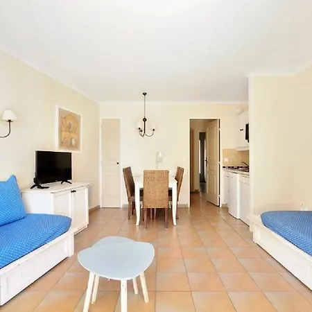 Apartment Les Restanques Du Golfe De Saint-tropez - Maeva *