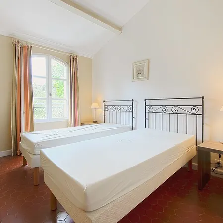 Apartment Les Restanques Du Golfe De Saint-tropez - Maeva Grimaud
