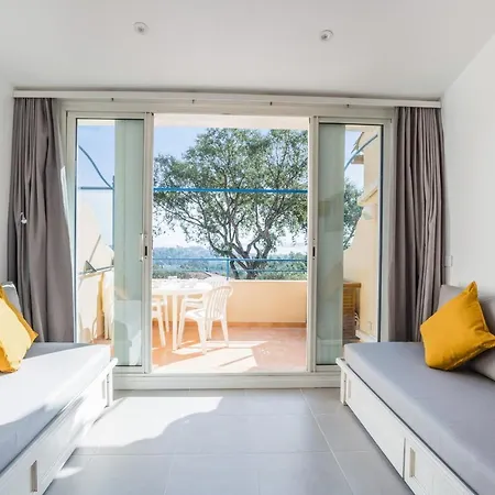Apartment Les Restanques Du Golfe De Saint-tropez - Maeva