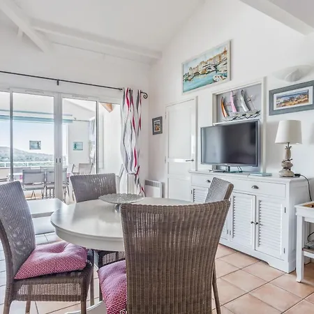 Les Restanques Du Golfe De Saint-tropez - Maeva Apartment