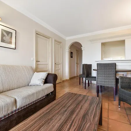 Les Restanques Du Golfe De Saint-tropez - Maeva Apartment *