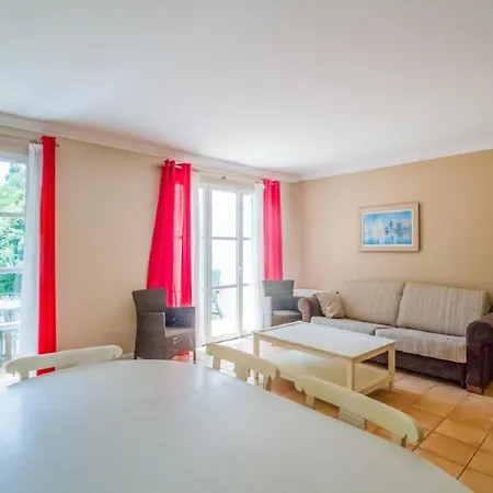 Les Restanques Du Golfe De Saint-tropez - Maeva Apartment *