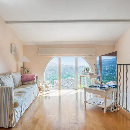 Apartment Les Restanques Du Golfe De Saint-tropez - Maeva *